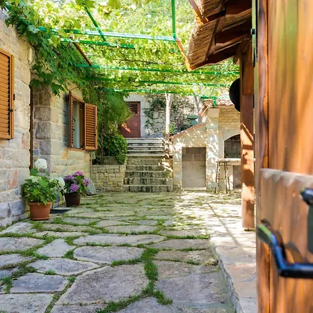 Dom wakacyjny Ana By Interhome Stankovci (Zadar)